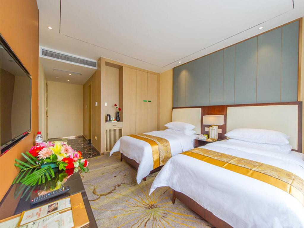 Vienna International Hotel Diecai Wanda High Speed ​​Rail Station Guilin Esterno foto